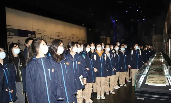 紫金草国際和平学校| 侵華日軍南京大虐殺遇難同胞記念館